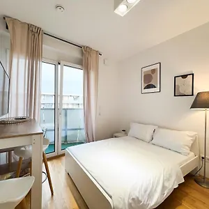 https://myroom-apartment-in-munich.getmunichhotels.com