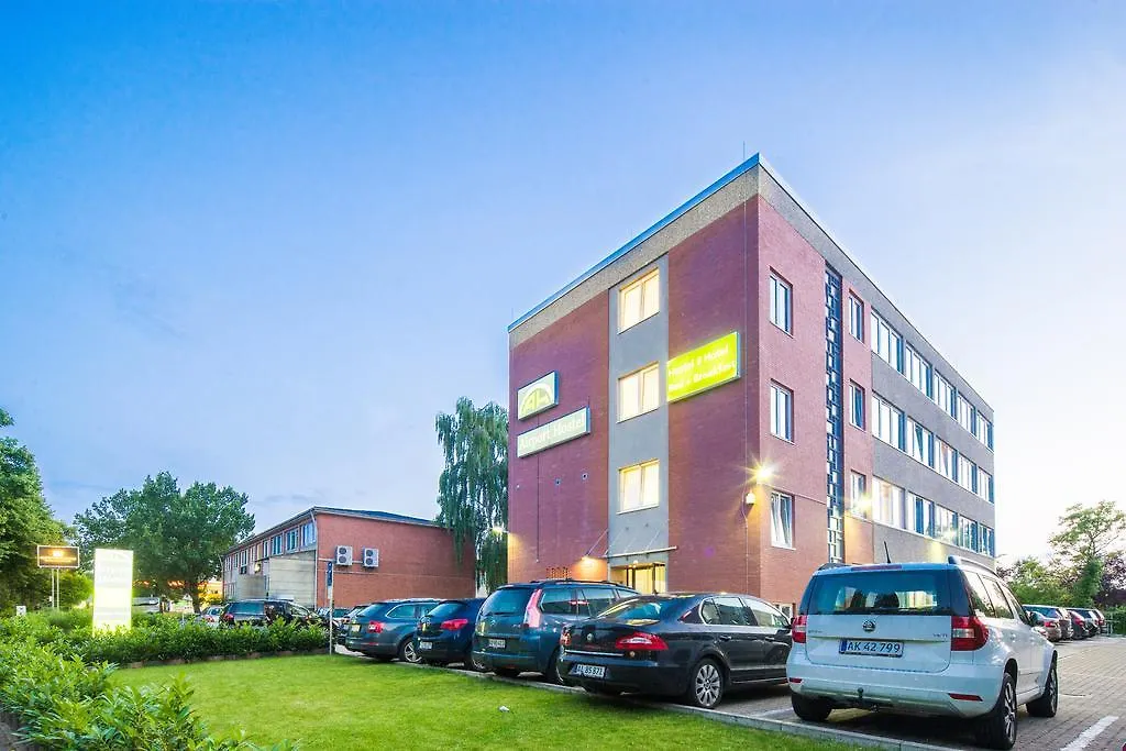 Airport Hostel Hamburk 0*,  Německo